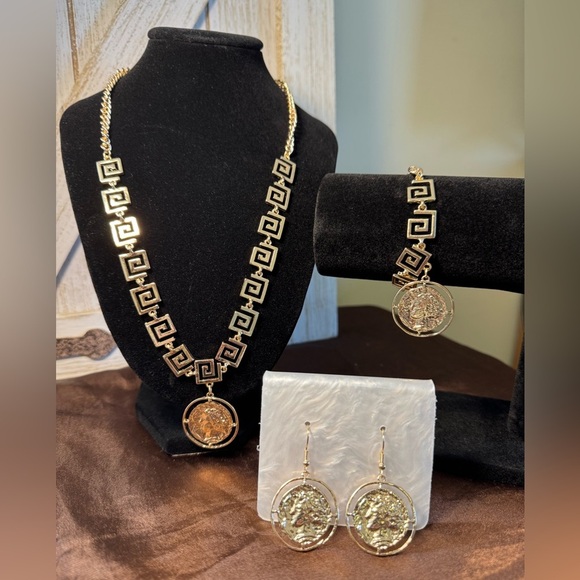 Jewelry - Vintage Luxury 18K Plated Pendant Necklace Set with Greek Key Design